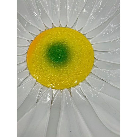 Art Glass Plate Villeroy & Boch Wonderful World Fusing Bowl Daisy White Yellow - Picture 4 of 7